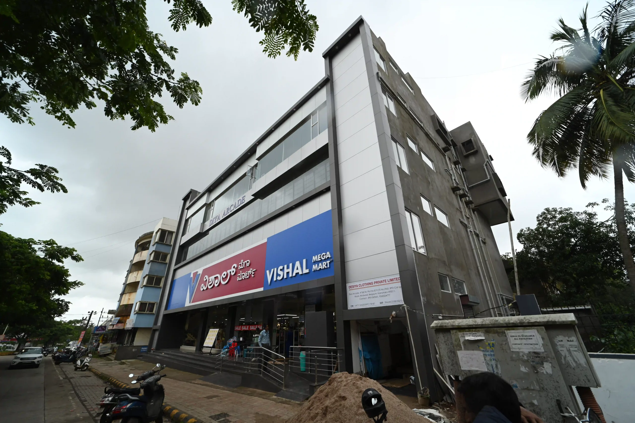 Front & Right Side 5